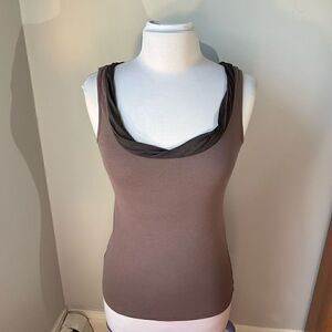 LOFT Mauve Cute Ruched Neckline, Medium. 100% Cotton